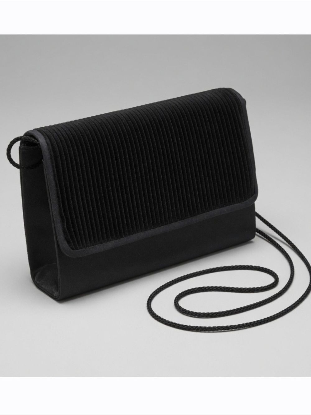 Vintage La Regale Black Pleated Satin Evening Clutch Bag - 8" x 5"